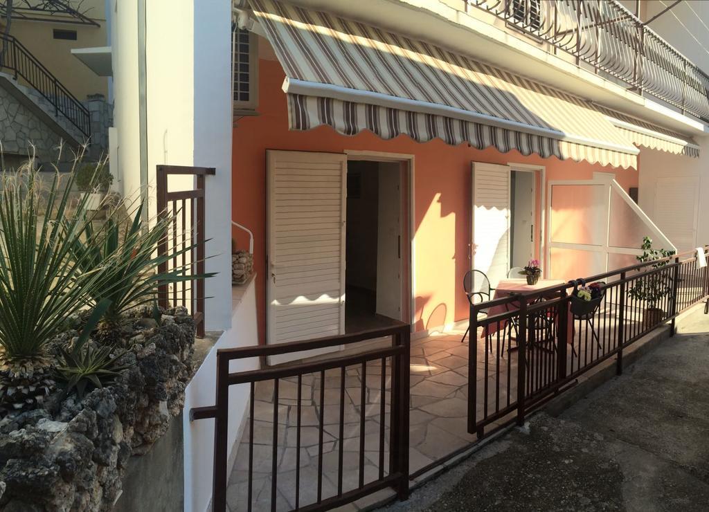 Apartments Ruzica Zaostrog Extérieur photo